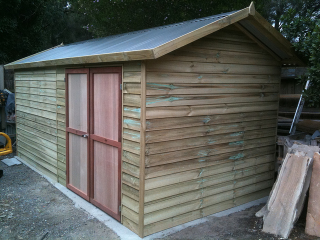 How to Build Your Own Shed Step by Step - ClickHowTo