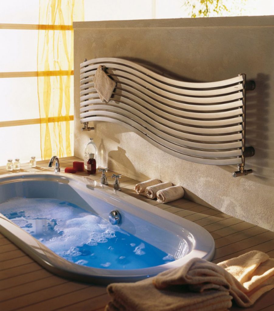 How to Choose the Perfect Whirlpool Bath ClickHowTo